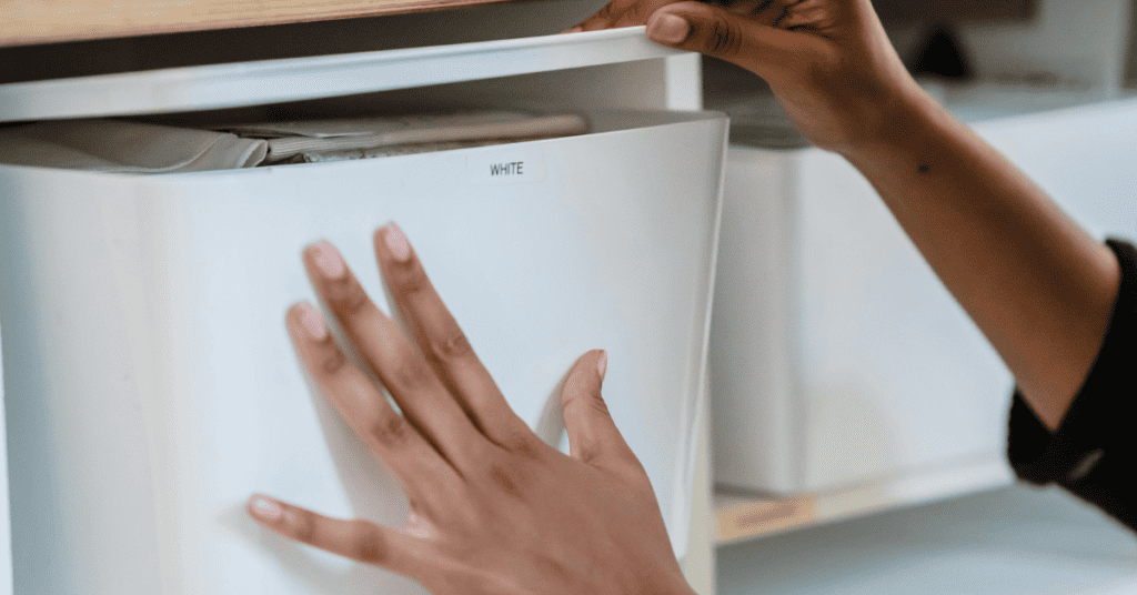 delcutter and downsize for seniors labeling storage bins